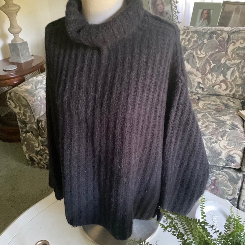 Free People Black Cable Sweater, size M
